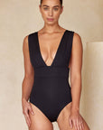 Aruba One Piece - Black